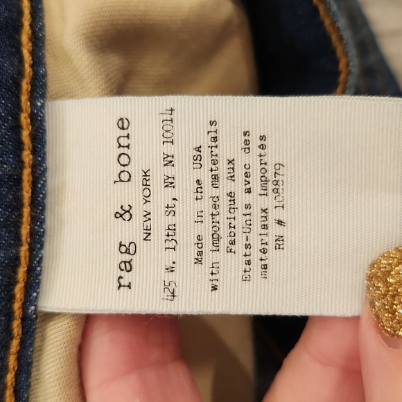 Dark wash, distressed,  cuffed hem Rag&bone distressed jean shorts size 26! - Picture 4 of 10